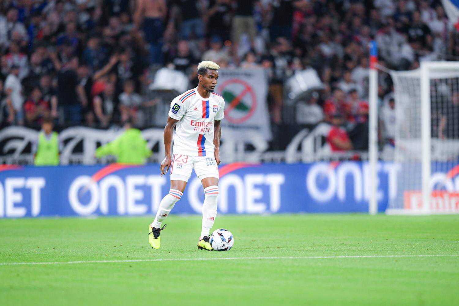 Reims x Lyon: onde assistir ao vivo e o horário do jogo de hoje (28/08)  pela Ligue 1, Futebol