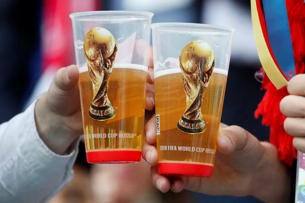 Copa do Mundo: Com restri&Atilde;&sect;&Atilde;&pound;o de locais e hor&Atilde;&iexcl;rios, saiba como funcionar&Atilde;&iexcl; a  venda de bebidas no Qatar | Copa do Mundo | O Liberal