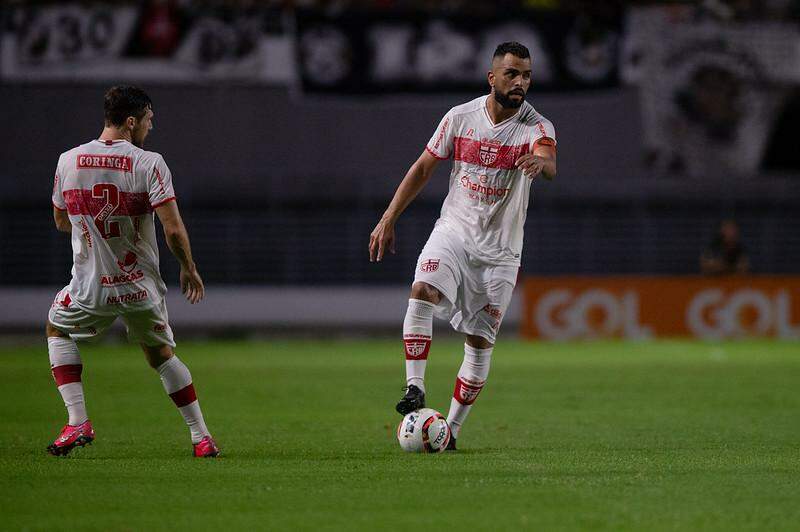 CRB x Sport - onde assistir ao vivo, horário do jogo e escalações