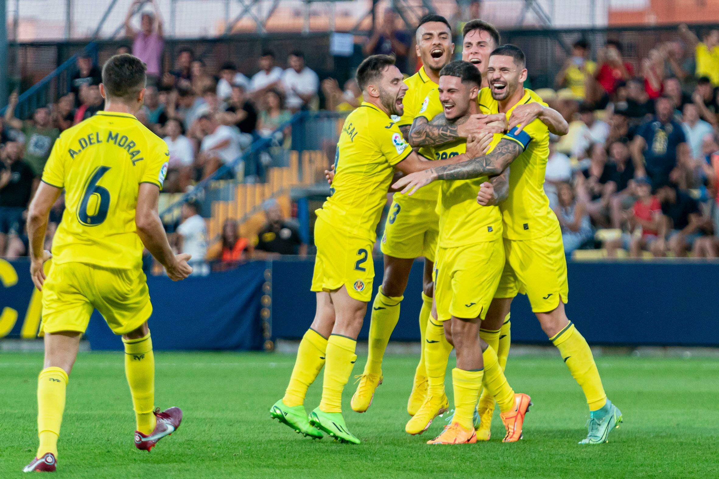 JOGOS DE HOJE, 04/09: Flamengo x Ceará, Corinthians x Internacional,  Arsenal x Manchester United e mais; veja onde assistir FUTEBOL AO VIVO e  streaming