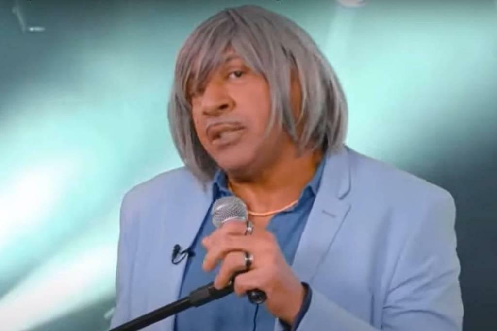 Roberto Carlos processa Tiririca por uso indevido em campanha eleitoral |  Cultura | O Liberal