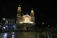 Basílica Santuário se tornou um dos cartões postais da cidade pela referência de Nossa Senhora de Nazaré