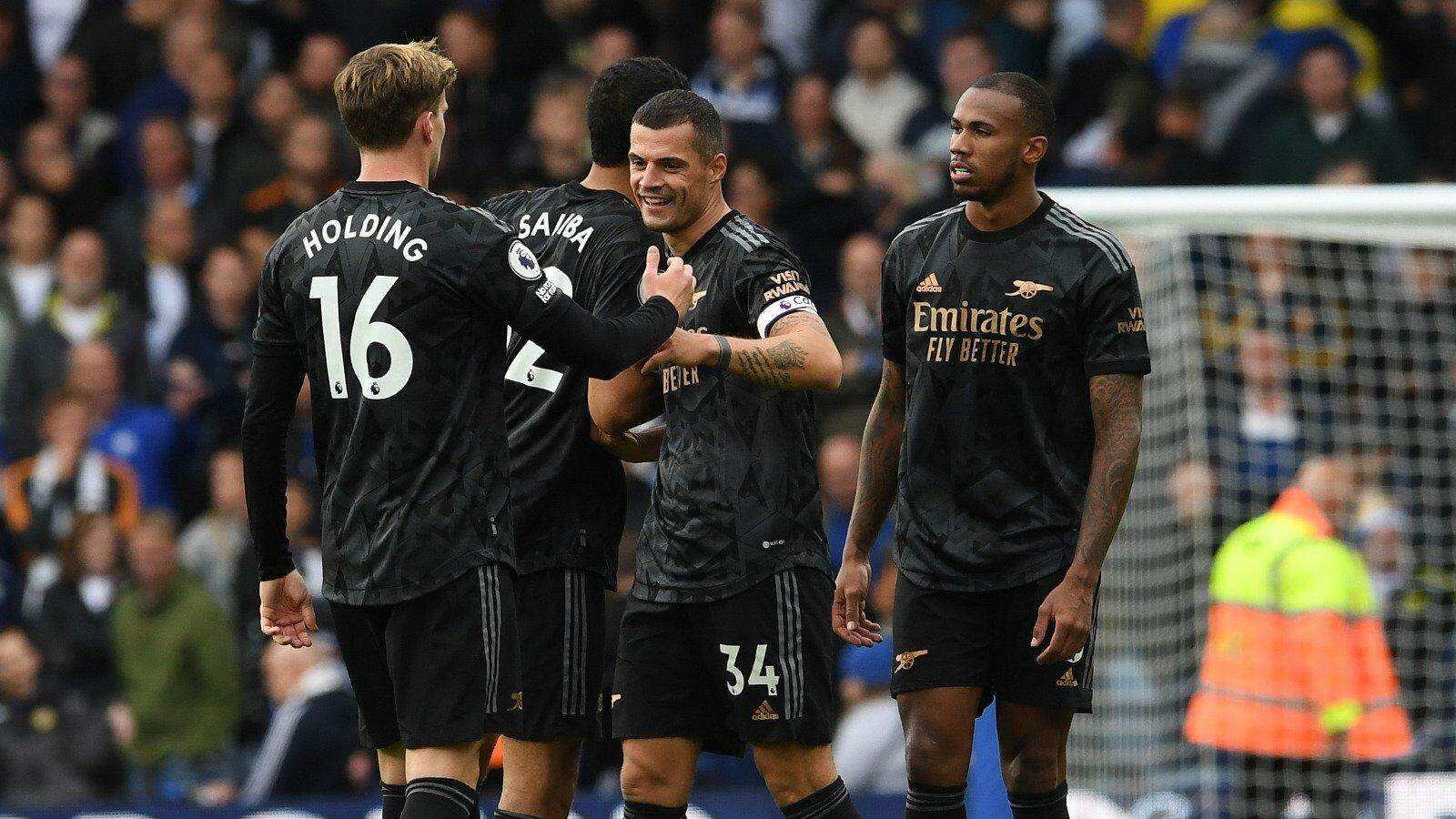 O grande jogo da Premier League teve poucas oportunidades, mas a sorte  sorriu ao Arsenal aos 86' e agravou a má fase do Manchester City