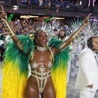 A cantora estreou como rainha de bateria da escola de samba carioca no carnaval de 2020