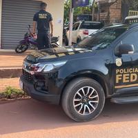 PF identificou a suspeita e a Justiça Eleitoral expediu o mandado de busca e apreensão, cumprido por 10 policiais federais na casa da investigada