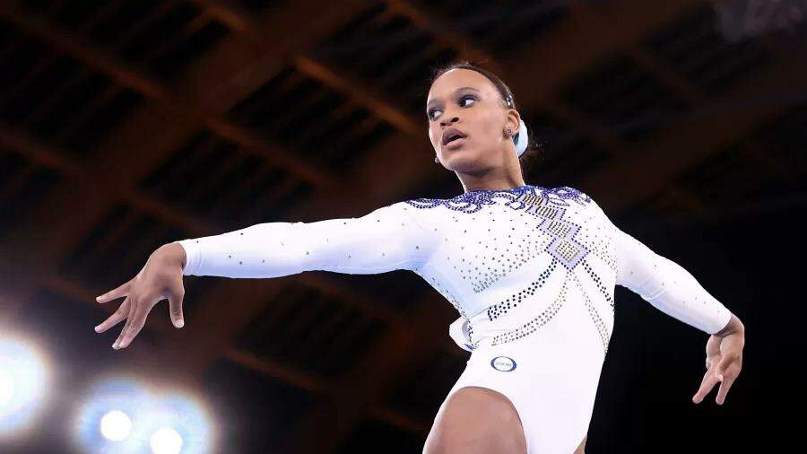 É PRATA: Brasil conquista medalha inédita por equipes no Mundial de  Ginástica Artística