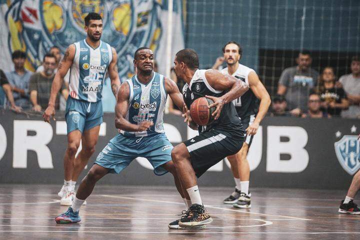 Ontem de basquete ⇒ Jogos ao vivo ⇒ Resultado do basquete de ontem