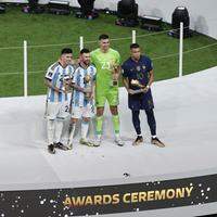 Argentinos são eleitos os melhores do Mundial do Catar e dominam premiação individual