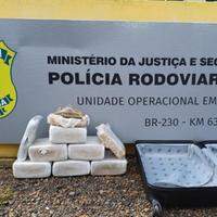 A passageira foi presa e encaminhada a Polícia Federal de Altamira (PA), para que fossem realizadas as medidas cabíveis, em tese, por tráfico de drogas.