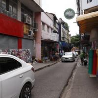 Movimentação mais baixa que o usual muda a cara do comércio em Belém, no último dia do ano.