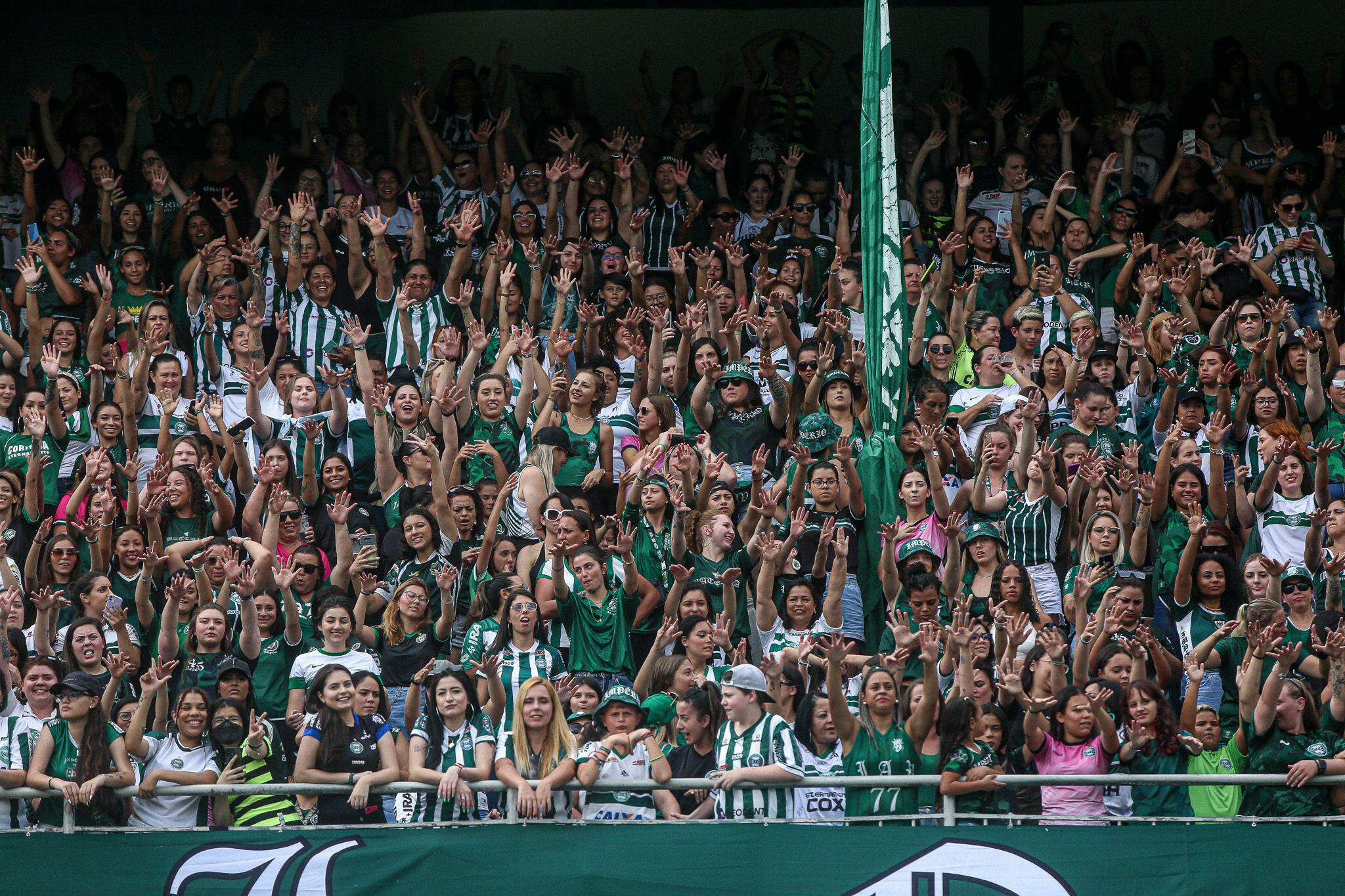 Paraná pede ao Coxa sal grosso que deu sorte na vitória sobre