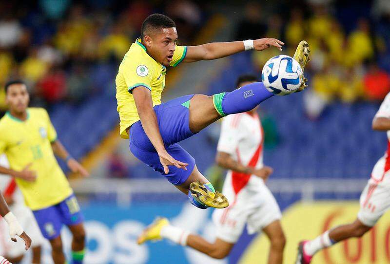 Jogos de hoje (23/11/23): horários e onde assistir futebol ao vivo - NSC  Total