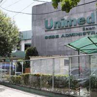 Clientes criticam burocracia para autorização de exames na sede administrativa da Unimed Belém