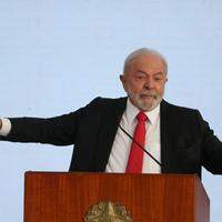 O presidente Lula estaria buscando promover medidas de impacto para a classe trabalhadora