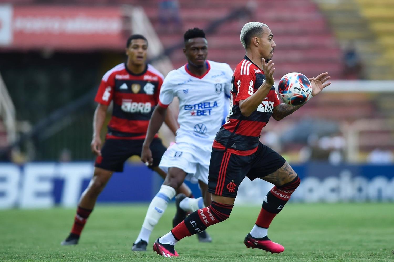 Onde vai passar o jogo do Flamengo hoje x Sporting Cristal ao vivo