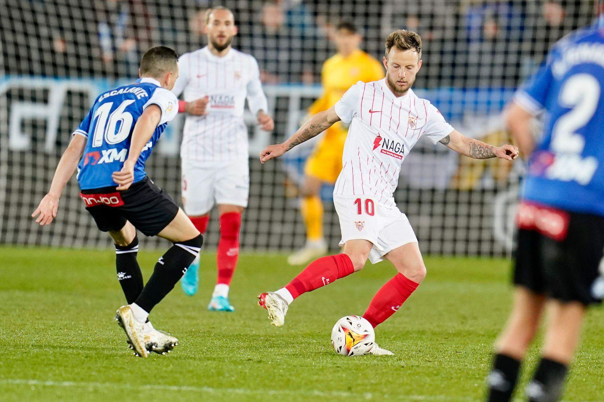 PSV x Sevilla: onde assistir ao vivo e online e horário do jogo de hoje  pela Champions League - Lance!