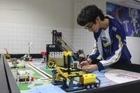 Com 15 anos, Vinícius Barreto já se considera um profissional com habilidades e competências da robótica e quer cursar engenharia de software.