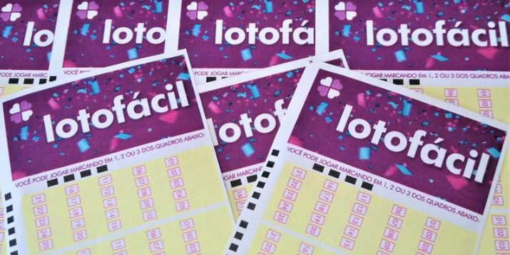 Lotofácil: quem acerta 10 números ganha alguma coisa na loteria?, Lotofácil