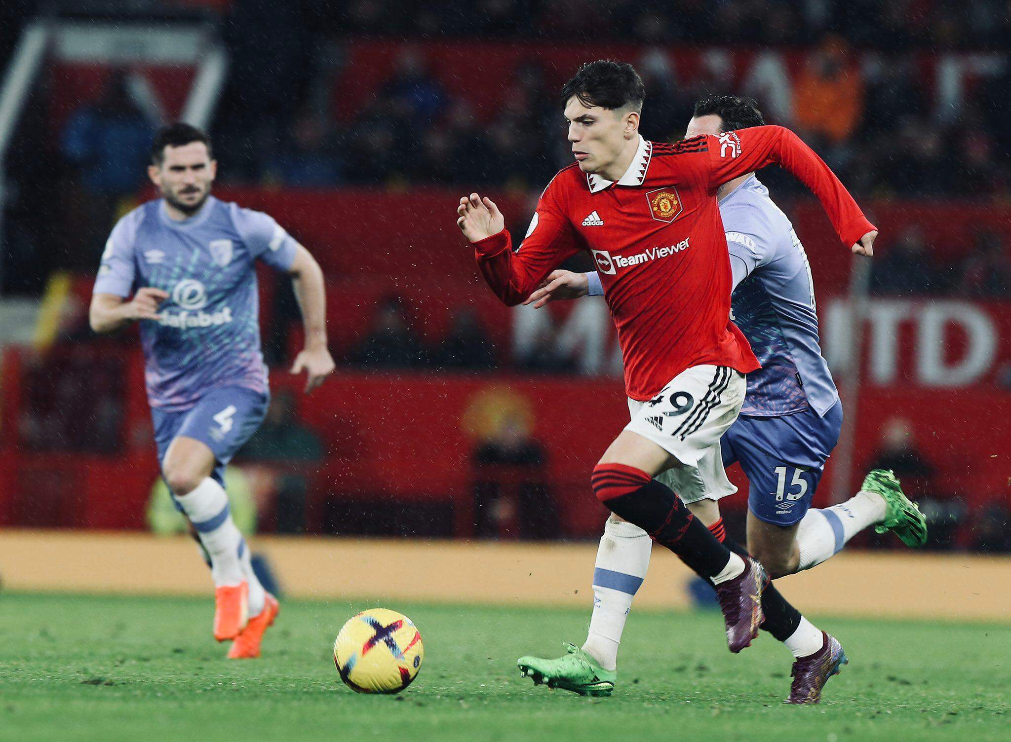 Manchester United x Brentford: onde assistir ao jogo pela Premier League -  Rádio Itatiaia