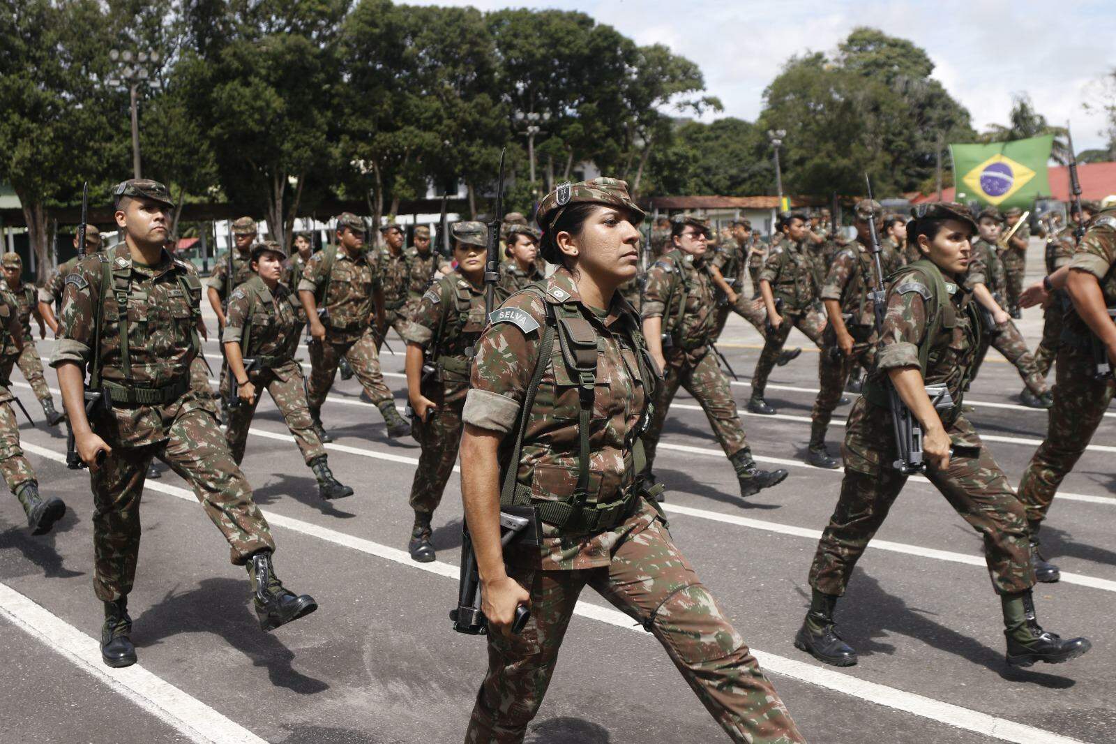 Oportunidade: Exército abrirá concurso para farmacêuticos