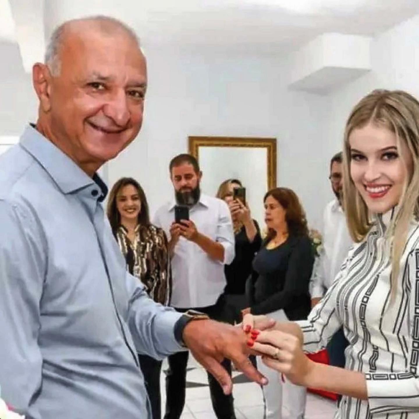 Adolescente que se casou com prefeito