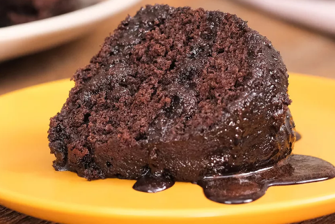 Receita de Jantar: veja como fazer bolo de chocolate para a