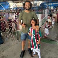 Filho mais novo do jogador, Liam começou a jogar na escolinha do Fluminense no último mês