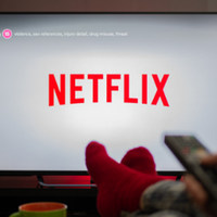 Netflix passa a cobrar taxa extra por senha compartilhada