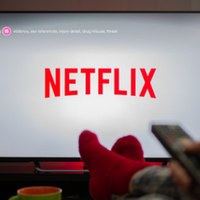 Netflix passa a cobrar compartilhamento de senhas a partir de hoje (23/05) no Brasil