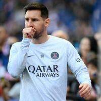 Lionel Messi precisa decidir futuro até a próxima semana e se distancia do Barcelona