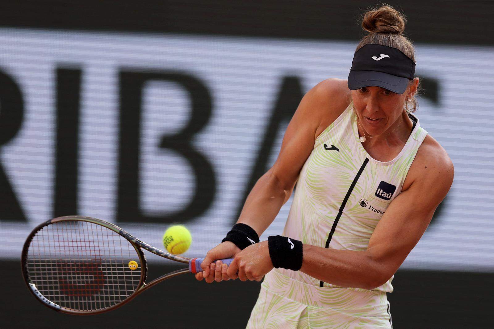 Bia Haddad luta, mas perde para número 1 do mundo na semifinal de Roland  Garros - Lance!