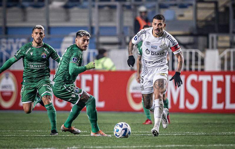 Santos x Corinthians: onde assistir ao vivo, que horas é