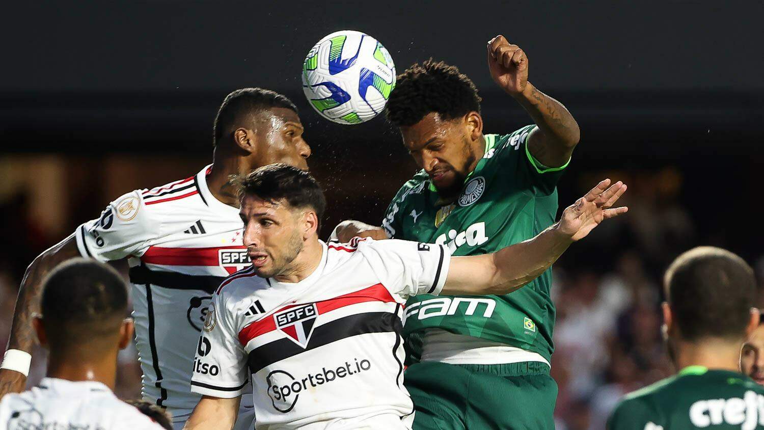 Palmeiras x São Paulo: veja onde assistir AO VIVO e de GRAÇA!