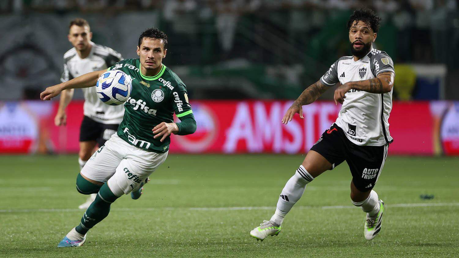 Palmeiras x Cruzeiro: onde assistir ao vivo, horário e escalações, brasileirão série a