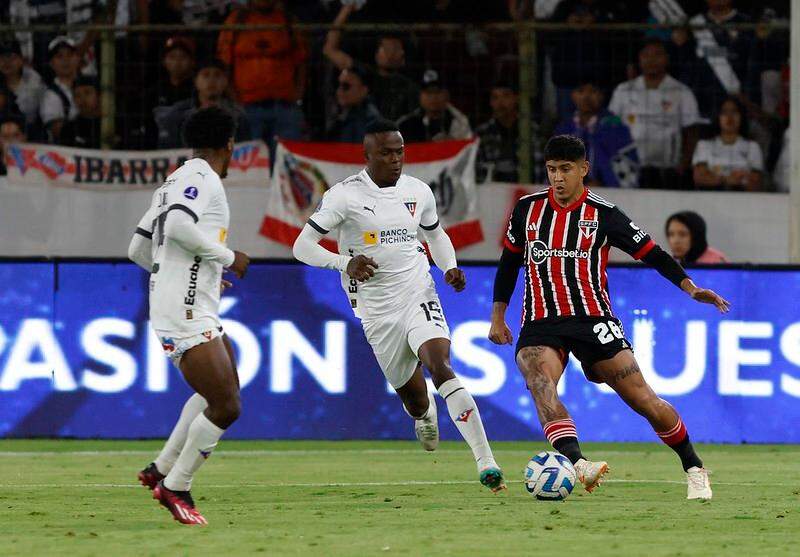 São Paulo x LDU ao vivo: onde assistir ao jogo da Sul-Americana online