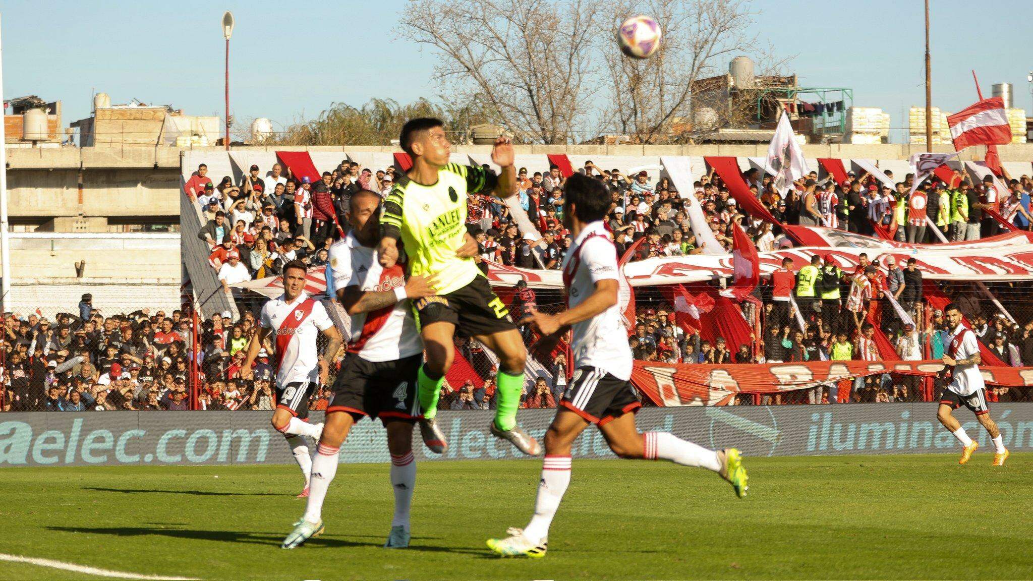 Confira os jogos de hoje, domingo, 4; onde assistir ao vivo e horários