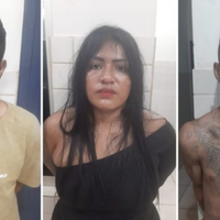 A mesma ação policial terminou com a prisão de Adria Suelen Gomes Araújo – companheira de Tony –, Marcos Fernando Costa e Carlos Geovane. Outros dois suspeitos foram presos na manhã de quarta (13) em um ônibus.