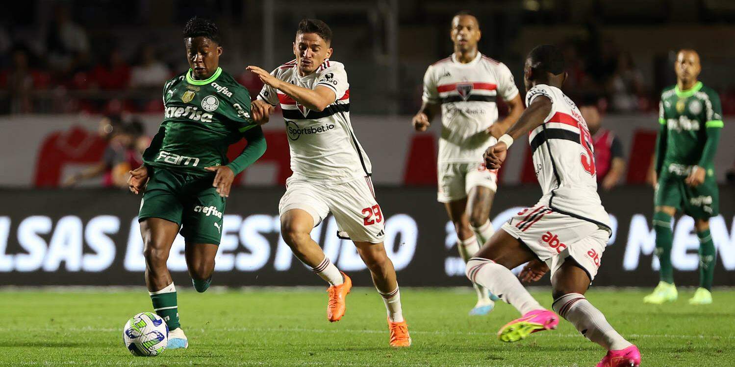 Futebol ao vivo: saiba onde assistir aos jogos de hoje da Premier