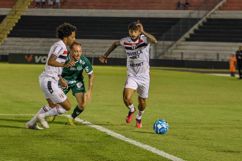 Jogos de hoje (11/10/23) ao vivo de futebol: horário e onde assistir