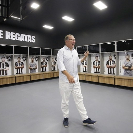 Acesso Total: atraso gerou 'greve', 'bicho antecipado', presidente do  Botafogo irritado e ameaça dos jogadores de não entrar em campo - FogãoNET