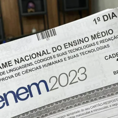 Nota do Enem 2023: como calcular? - Brasil Escola