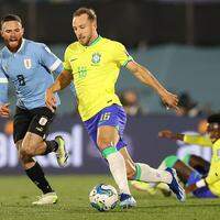 Brasil x Argentina: onde assistir ao vivo e o horário do jogo da seleção  brasileira hoje (21/11), Futebol