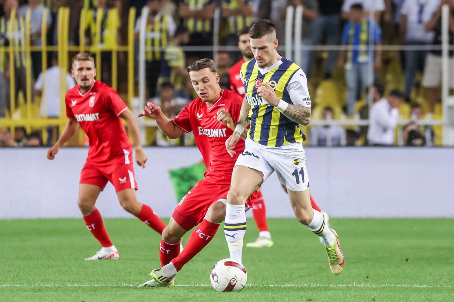 O Fenerbahçe vive um início de temporada impecável, 100% no Campeonato Turco