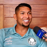 Rony e seu 'sorrisão' característico ao imaginar Palmeiras x São Paulo no Mangueirão
