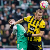 Borussia empatou com Augsburg por 1 a 1 na última rodada da Bundesliga