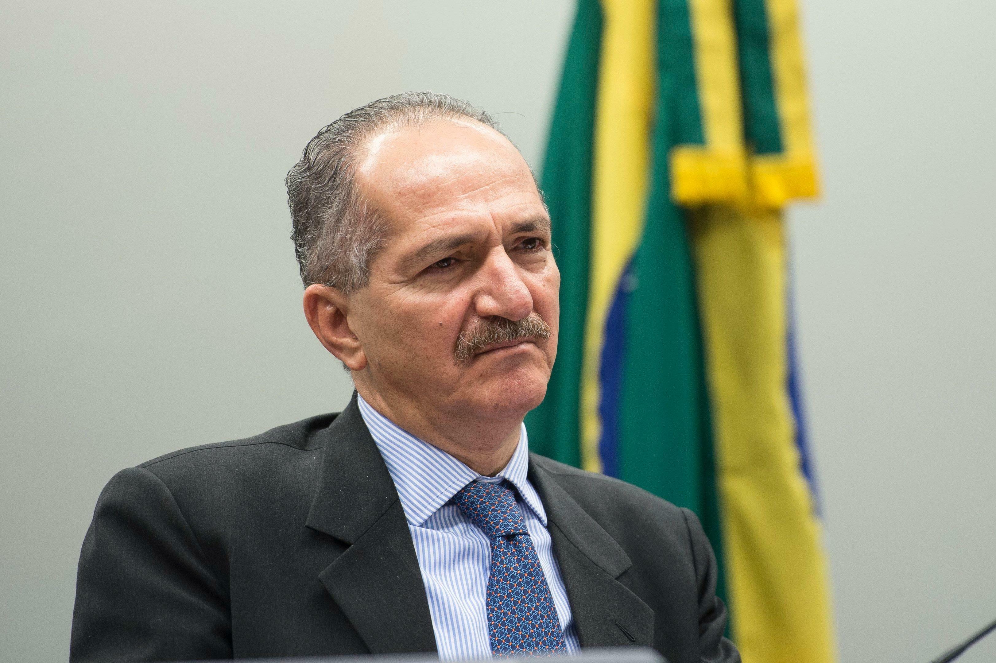 Aldo Rebelo diz que continua vinculado ao partido DC e fazendo pré-campanha à Presidência