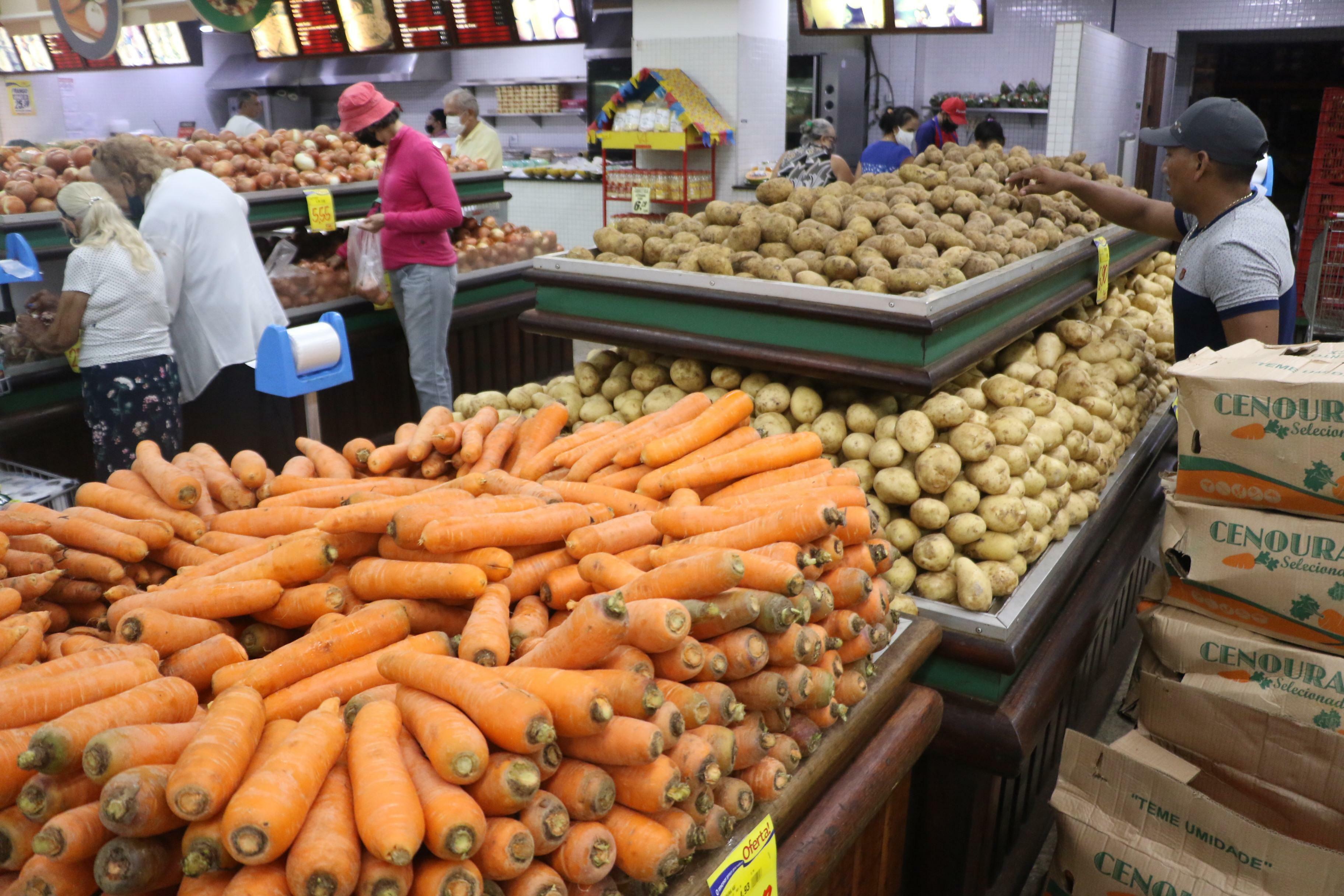 Preço de hortaliças dispara em Belém e alta chega a 70% em 12 meses, aponta Dieese