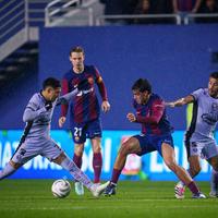 Barcelone compte 23 points de plus que Valence en Liga