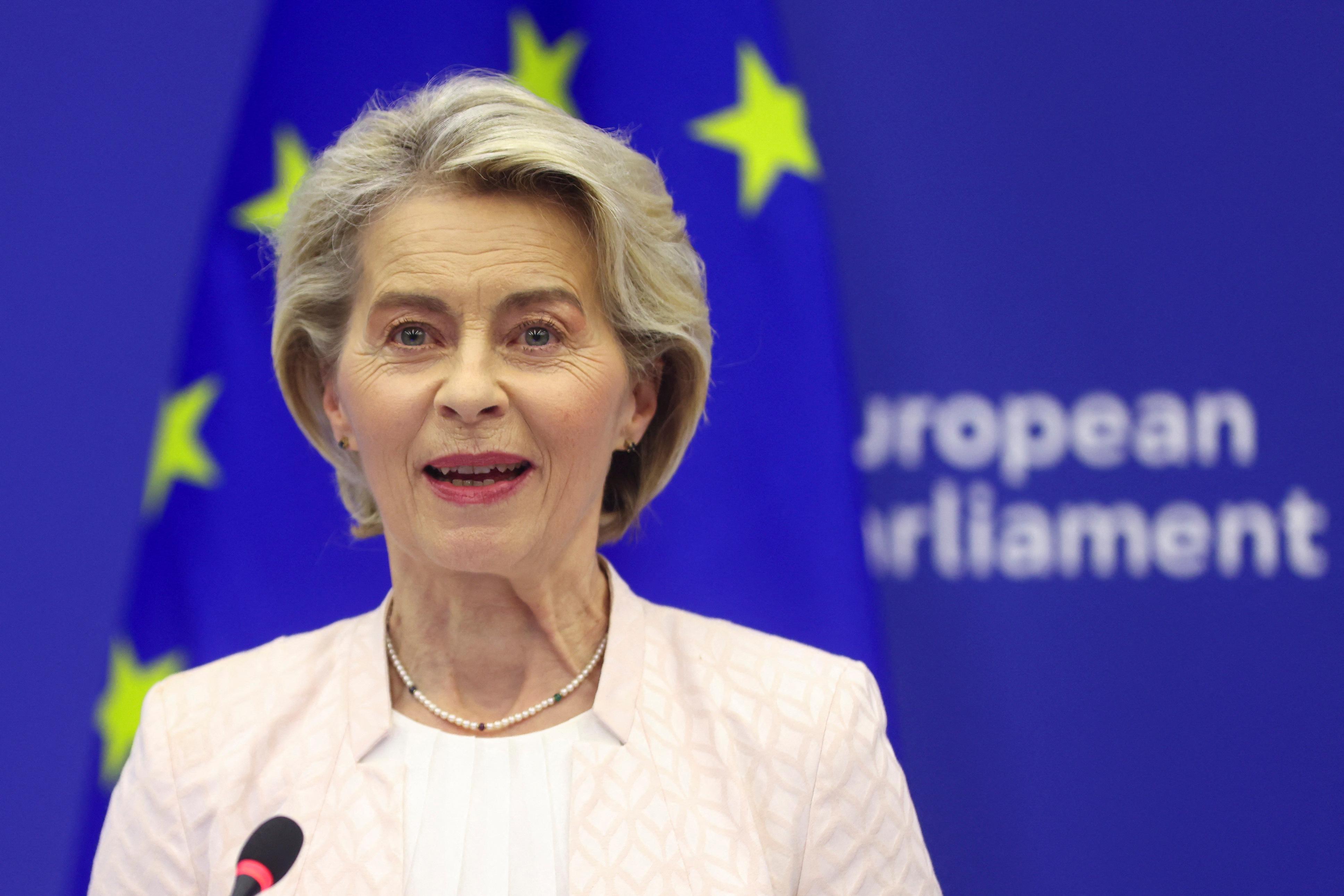 Von der Leyen: UE prepara 22º pacote de sanções à Rússia e não aliviará sem fim da guerra