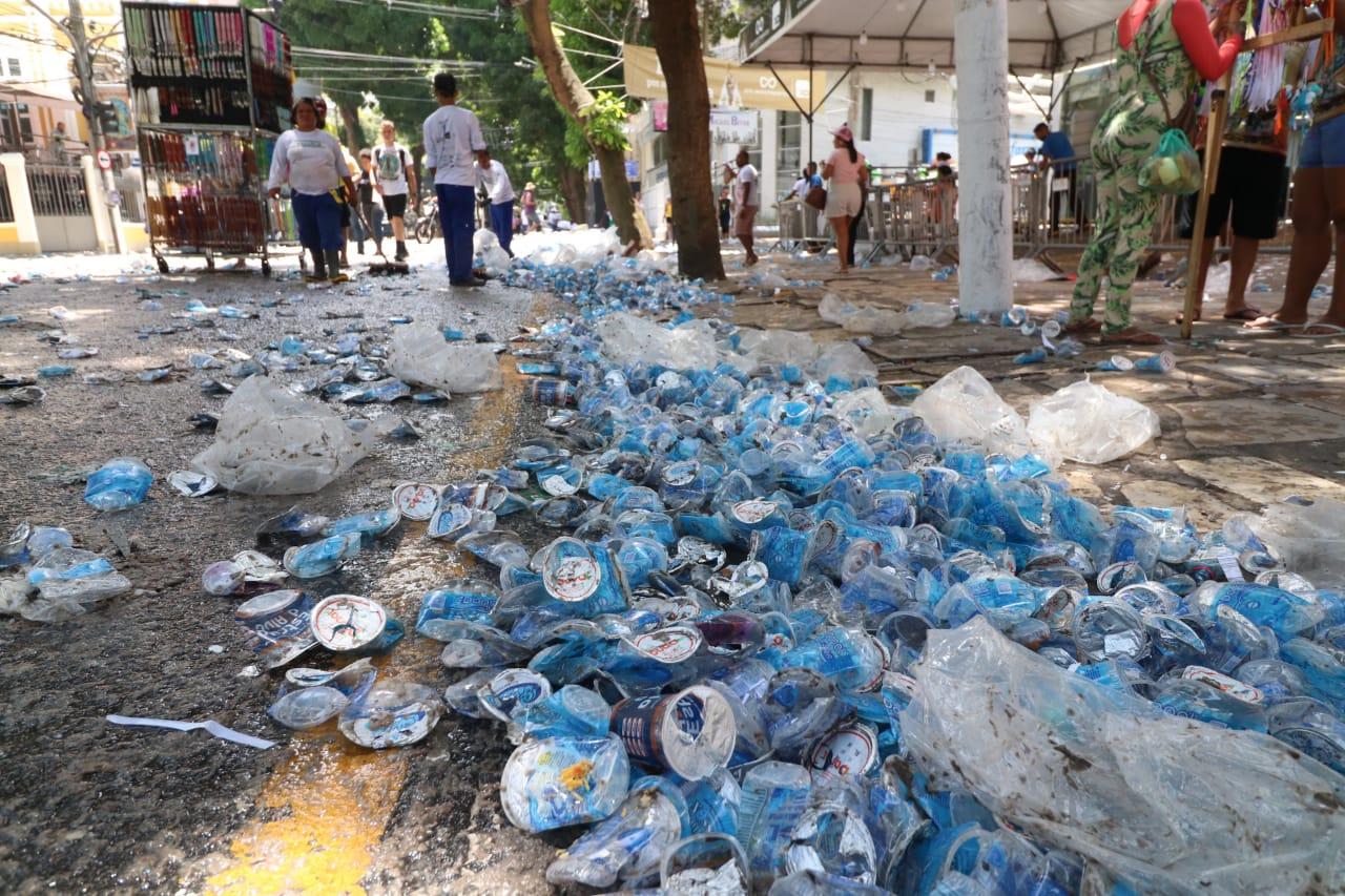 600 colaboradores para limpar as ruas de Belém